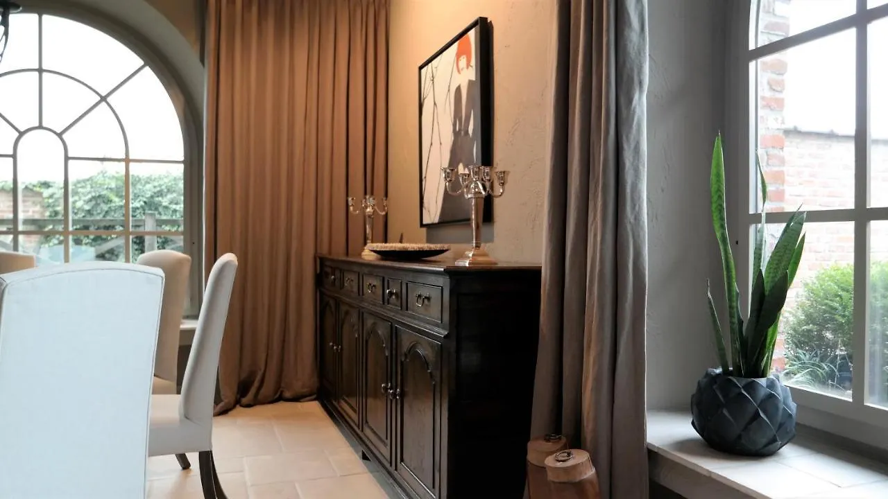 Terbekehof Business Apartment In Wilrijk-Antwerp  Antwerp