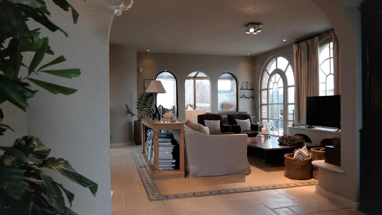 Terbekehof Business Apartment In Wilrijk-Antwerp